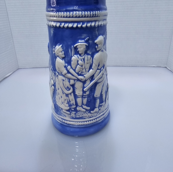 Vintage handcrafted beer stein - Picture 2 of 3